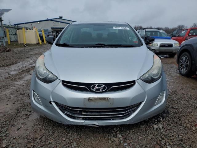 Photo 4 VIN: 5NPDH4AE2CH090416 - HYUNDAI ELANTRA 