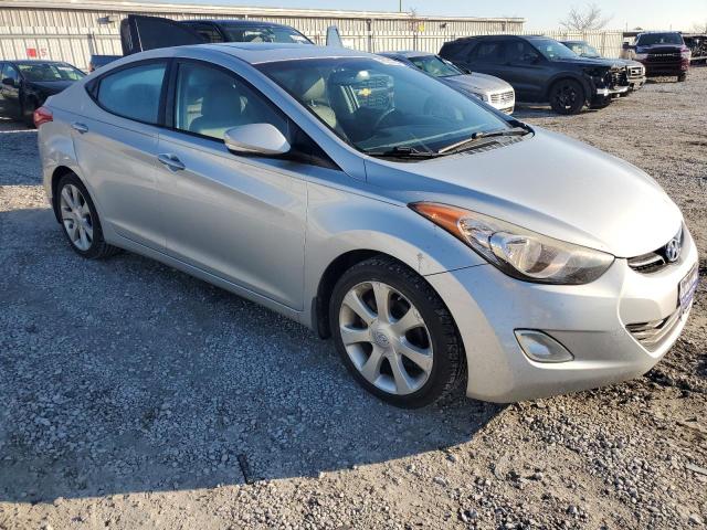 Photo 3 VIN: 5NPDH4AE2CH090867 - HYUNDAI ELANTRA 