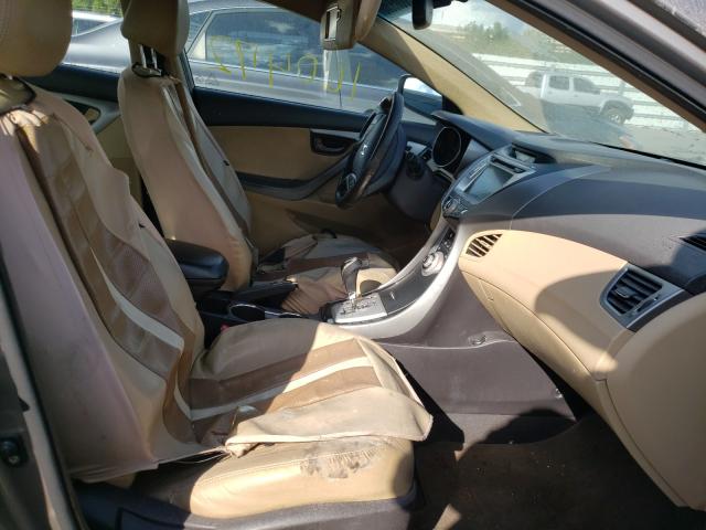 Photo 4 VIN: 5NPDH4AE2CH094451 - HYUNDAI ELANTRA GL 