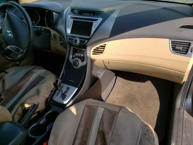 Photo 8 VIN: 5NPDH4AE2CH094451 - HYUNDAI ELANTRA GL 