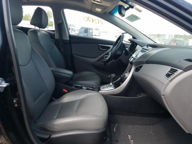 Photo 4 VIN: 5NPDH4AE2CH098547 - HYUNDAI ELANTRA GL 