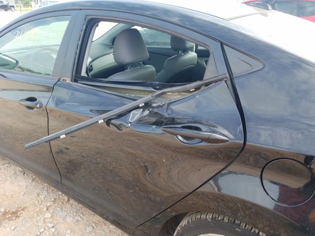 Photo 8 VIN: 5NPDH4AE2CH098547 - HYUNDAI ELANTRA GL 