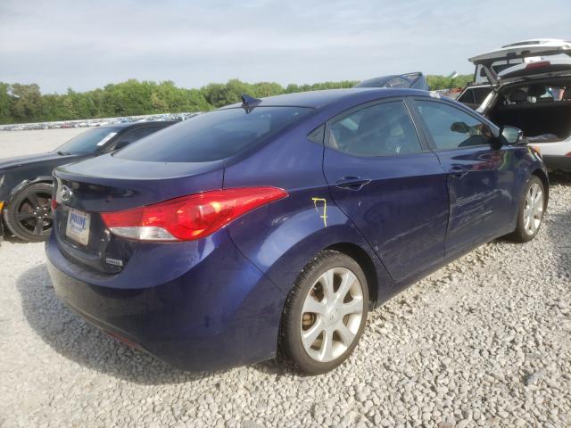 Photo 3 VIN: 5NPDH4AE2CH098709 - HYUNDAI ELANTRA GL 