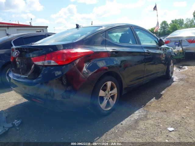 Photo 3 VIN: 5NPDH4AE2CH100121 - HYUNDAI ELANTRA 