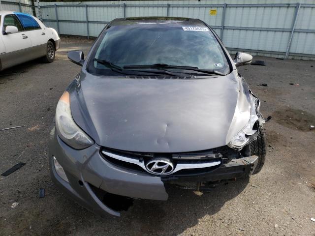 Photo 4 VIN: 5NPDH4AE2CH100796 - HYUNDAI ELANTRA GL 