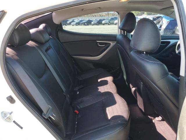 Photo 9 VIN: 5NPDH4AE2CH103911 - HYUNDAI ELANTRA 