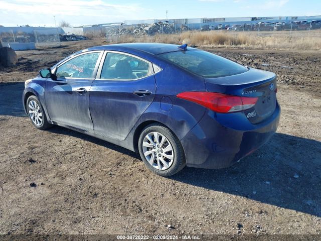 Photo 2 VIN: 5NPDH4AE2CH105416 - HYUNDAI ELANTRA 