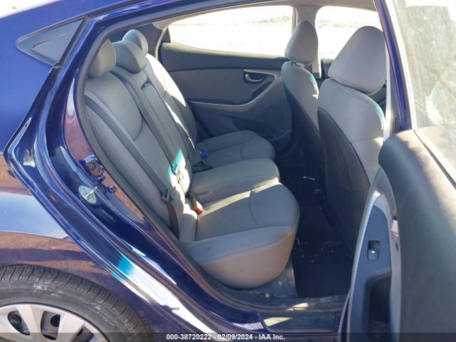 Photo 7 VIN: 5NPDH4AE2CH105416 - HYUNDAI ELANTRA 