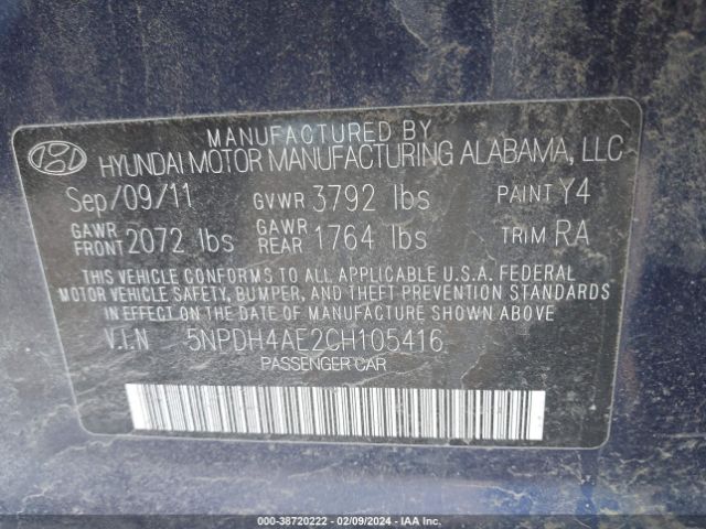 Photo 8 VIN: 5NPDH4AE2CH105416 - HYUNDAI ELANTRA 