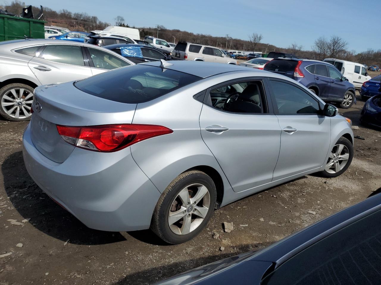 Photo 2 VIN: 5NPDH4AE2CH108137 - HYUNDAI ELANTRA 