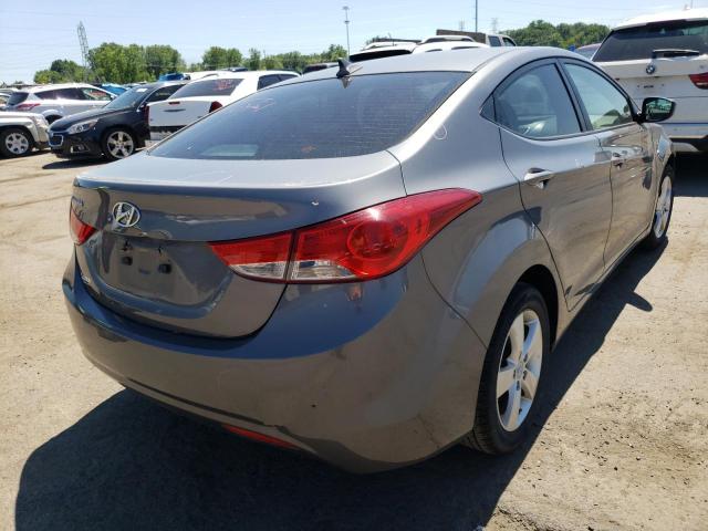 Photo 3 VIN: 5NPDH4AE2CH117369 - HYUNDAI ELANTRA 