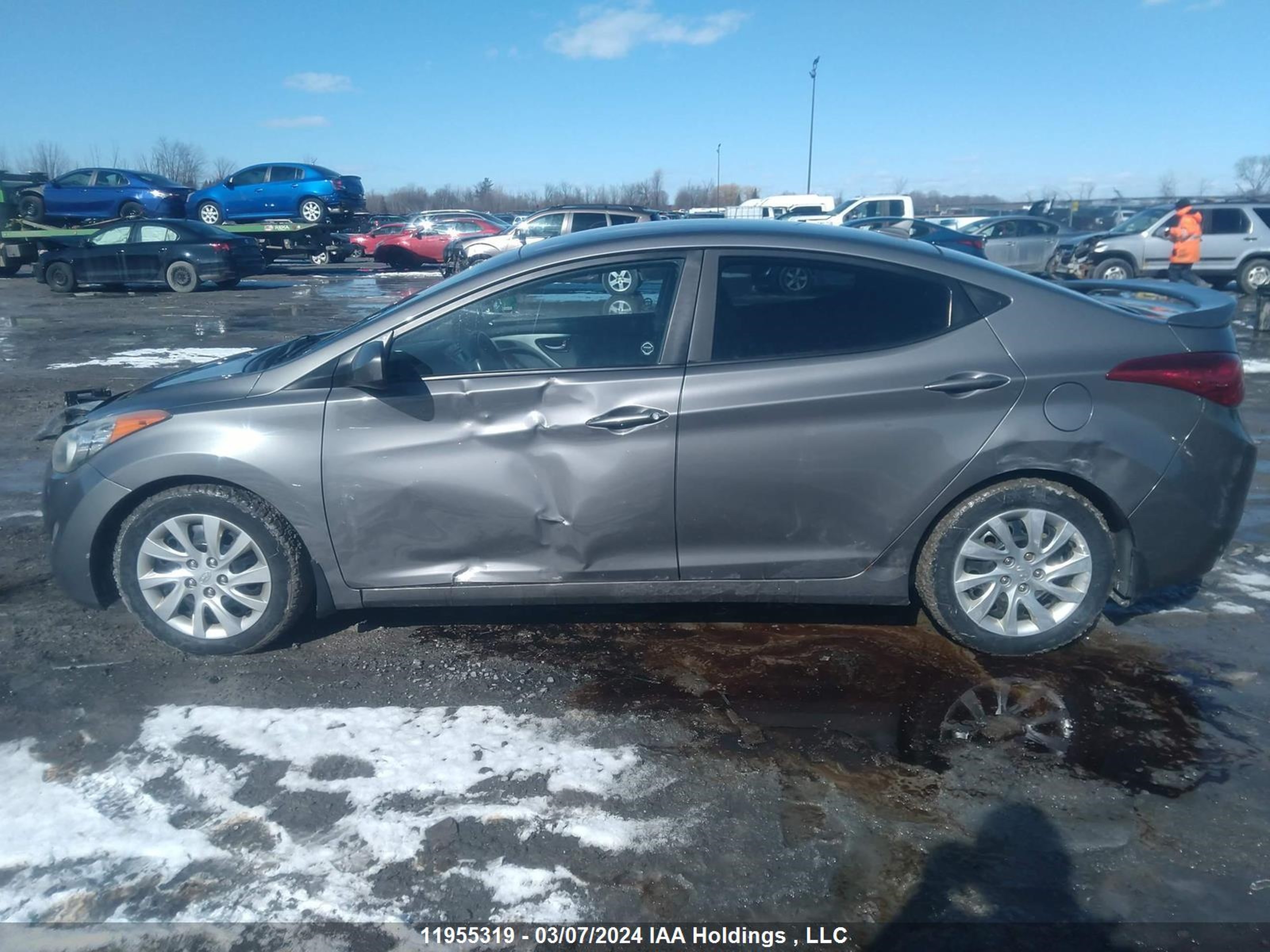 Photo 13 VIN: 5NPDH4AE2CH123575 - HYUNDAI ELANTRA 