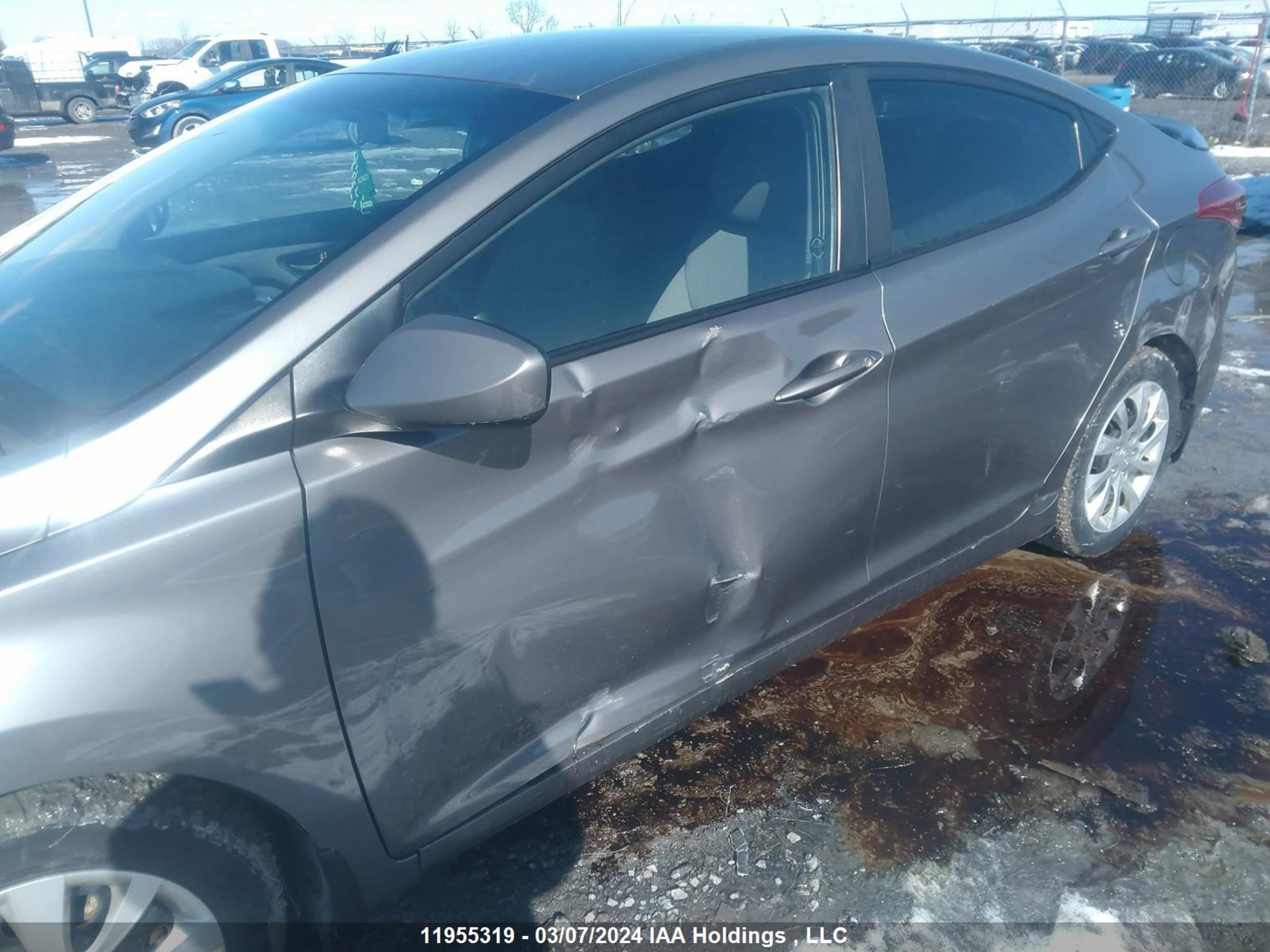 Photo 5 VIN: 5NPDH4AE2CH123575 - HYUNDAI ELANTRA 