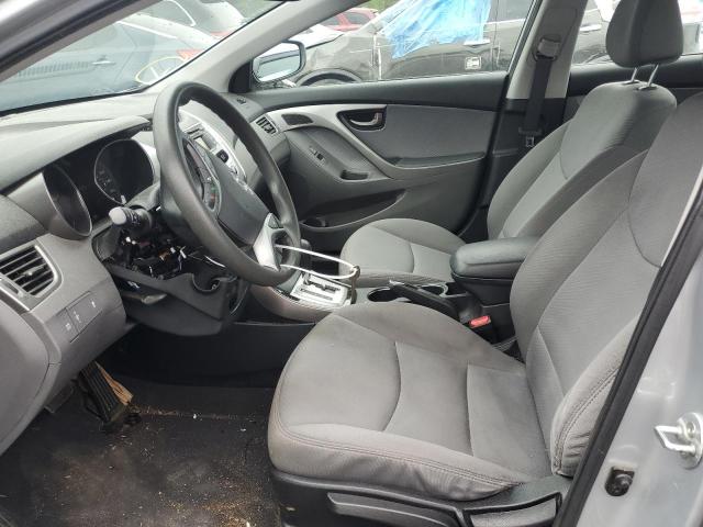 Photo 6 VIN: 5NPDH4AE2CH126279 - HYUNDAI ELANTRA GL 