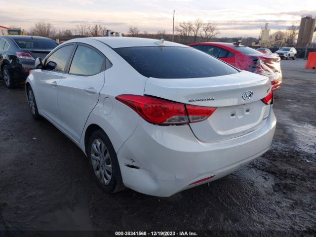 Photo 2 VIN: 5NPDH4AE2CH134902 - HYUNDAI ELANTRA 