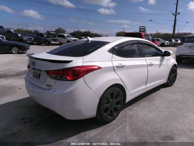 Photo 3 VIN: 5NPDH4AE2CH149139 - HYUNDAI ELANTRA 