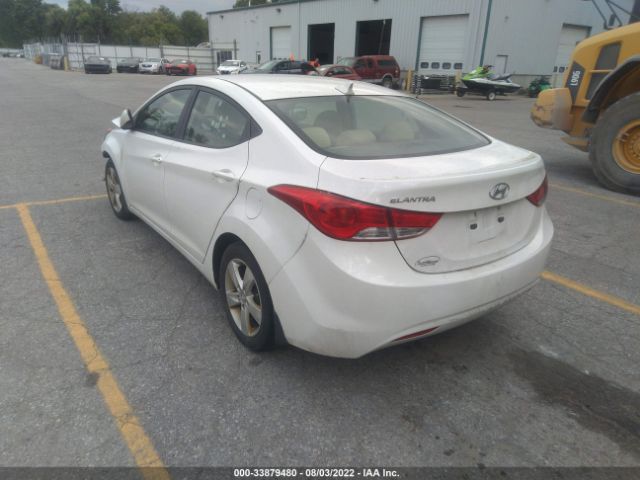 Photo 2 VIN: 5NPDH4AE2CH151263 - HYUNDAI ELANTRA 