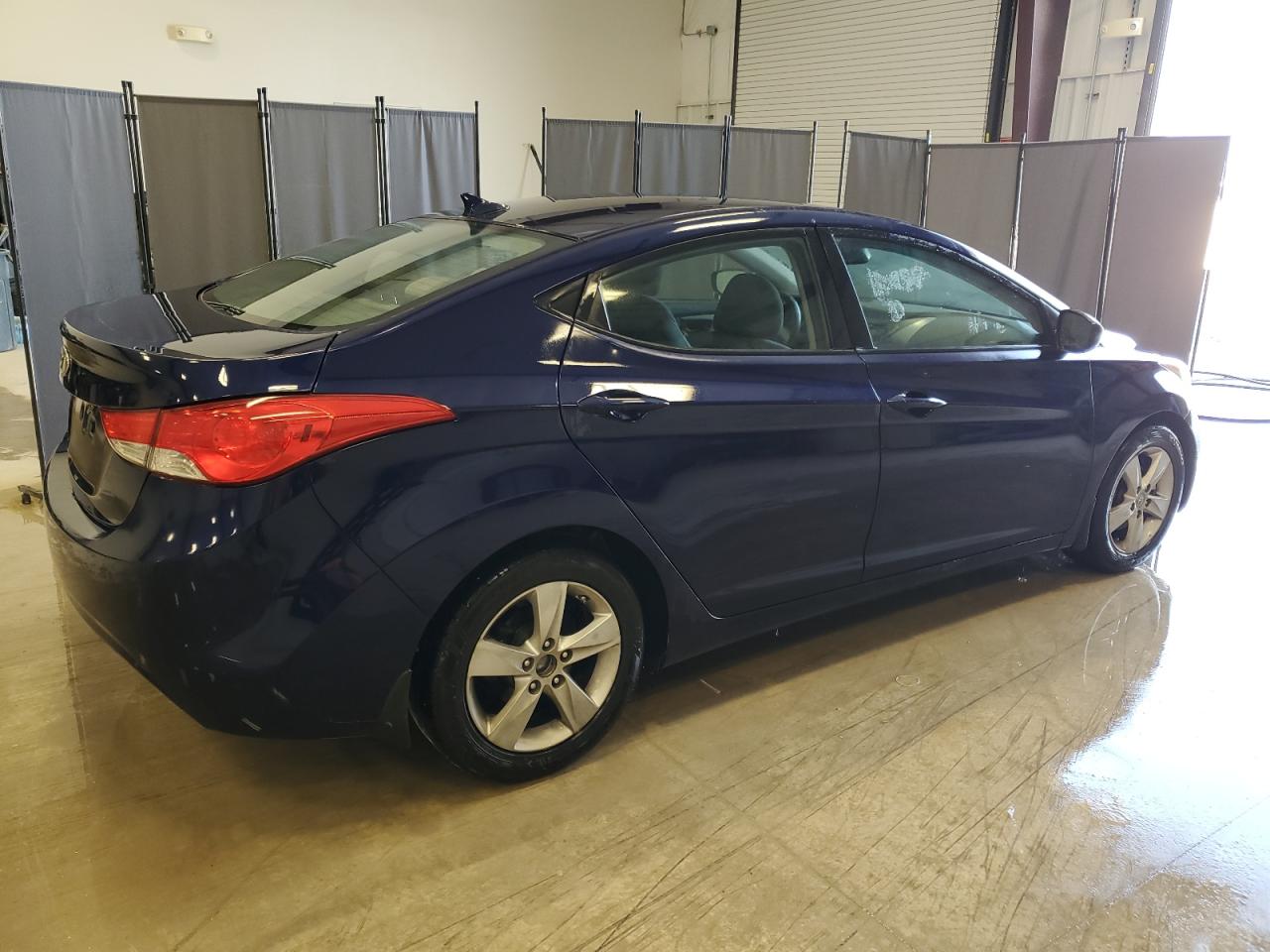 Photo 2 VIN: 5NPDH4AE2DH180957 - HYUNDAI ELANTRA 