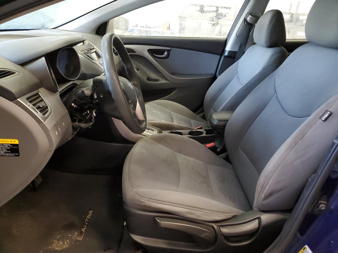 Photo 6 VIN: 5NPDH4AE2DH180957 - HYUNDAI ELANTRA 