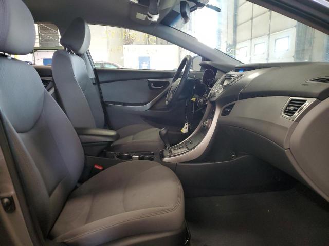 Photo 4 VIN: 5NPDH4AE2DH184247 - HYUNDAI ELANTRA GL 