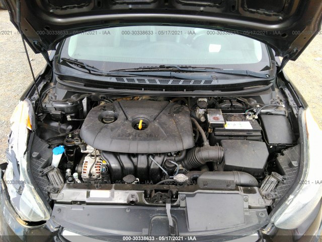 Photo 9 VIN: 5NPDH4AE2DH185222 - HYUNDAI ELANTRA 