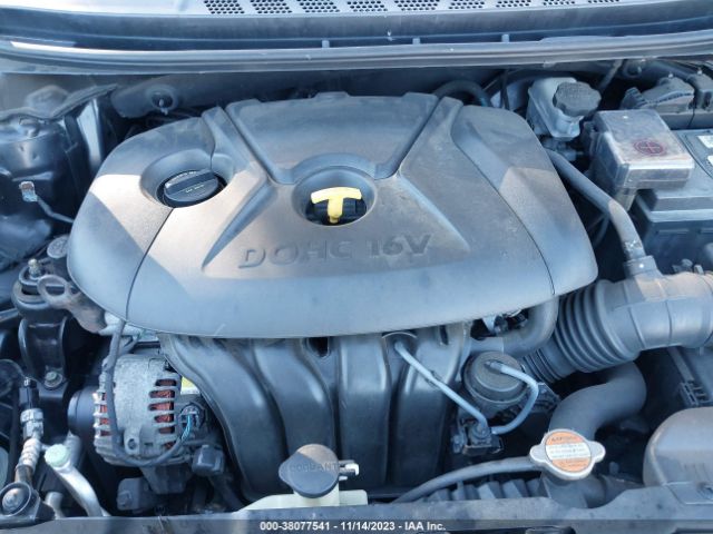 Photo 9 VIN: 5NPDH4AE2DH186435 - HYUNDAI ELANTRA 