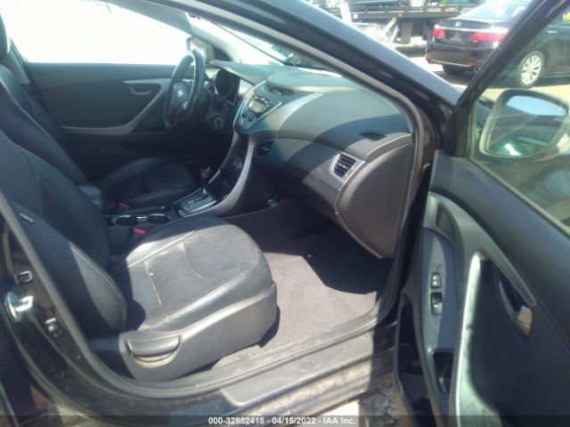 Photo 4 VIN: 5NPDH4AE2DH195667 - HYUNDAI ELANTRA 