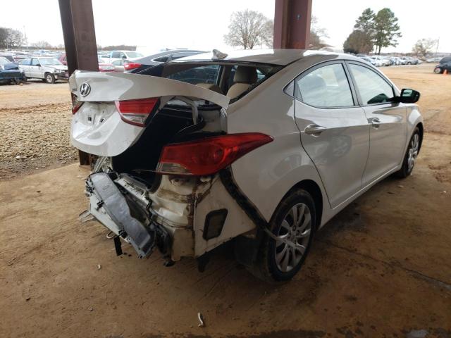 Photo 3 VIN: 5NPDH4AE2DH201709 - HYUNDAI ELANTRA GL 