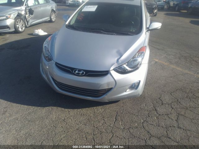 Photo 5 VIN: 5NPDH4AE2DH207512 - HYUNDAI ELANTRA 