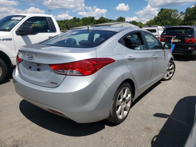 Photo 3 VIN: 5NPDH4AE2DH209650 - HYUNDAI ELANTRA GL 