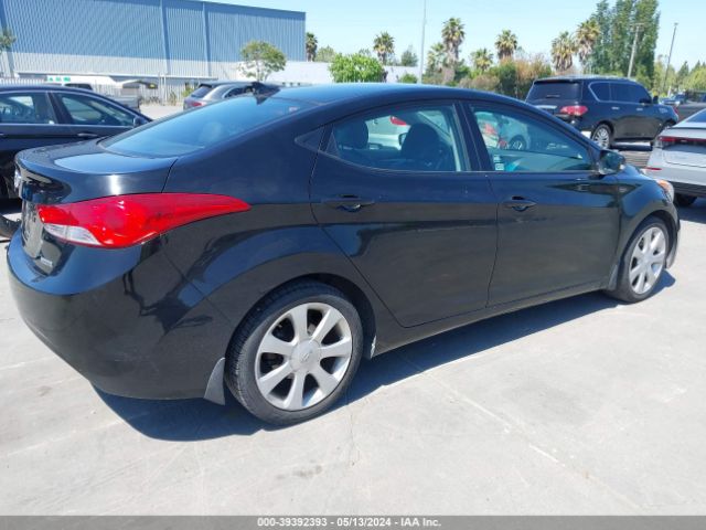 Photo 3 VIN: 5NPDH4AE2DH211527 - HYUNDAI ELANTRA 