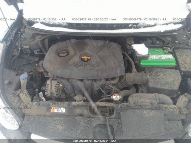 Photo 9 VIN: 5NPDH4AE2DH222334 - HYUNDAI ELANTRA 