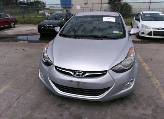 Photo 5 VIN: 5NPDH4AE2DH227002 - HYUNDAI ELANTRA 