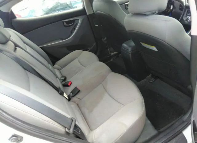 Photo 7 VIN: 5NPDH4AE2DH227002 - HYUNDAI ELANTRA 