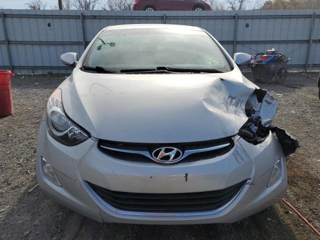 Photo 4 VIN: 5NPDH4AE2DH229669 - HYUNDAI ELANTRA 