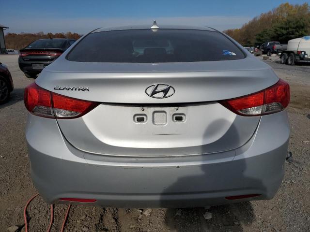 Photo 5 VIN: 5NPDH4AE2DH229669 - HYUNDAI ELANTRA 