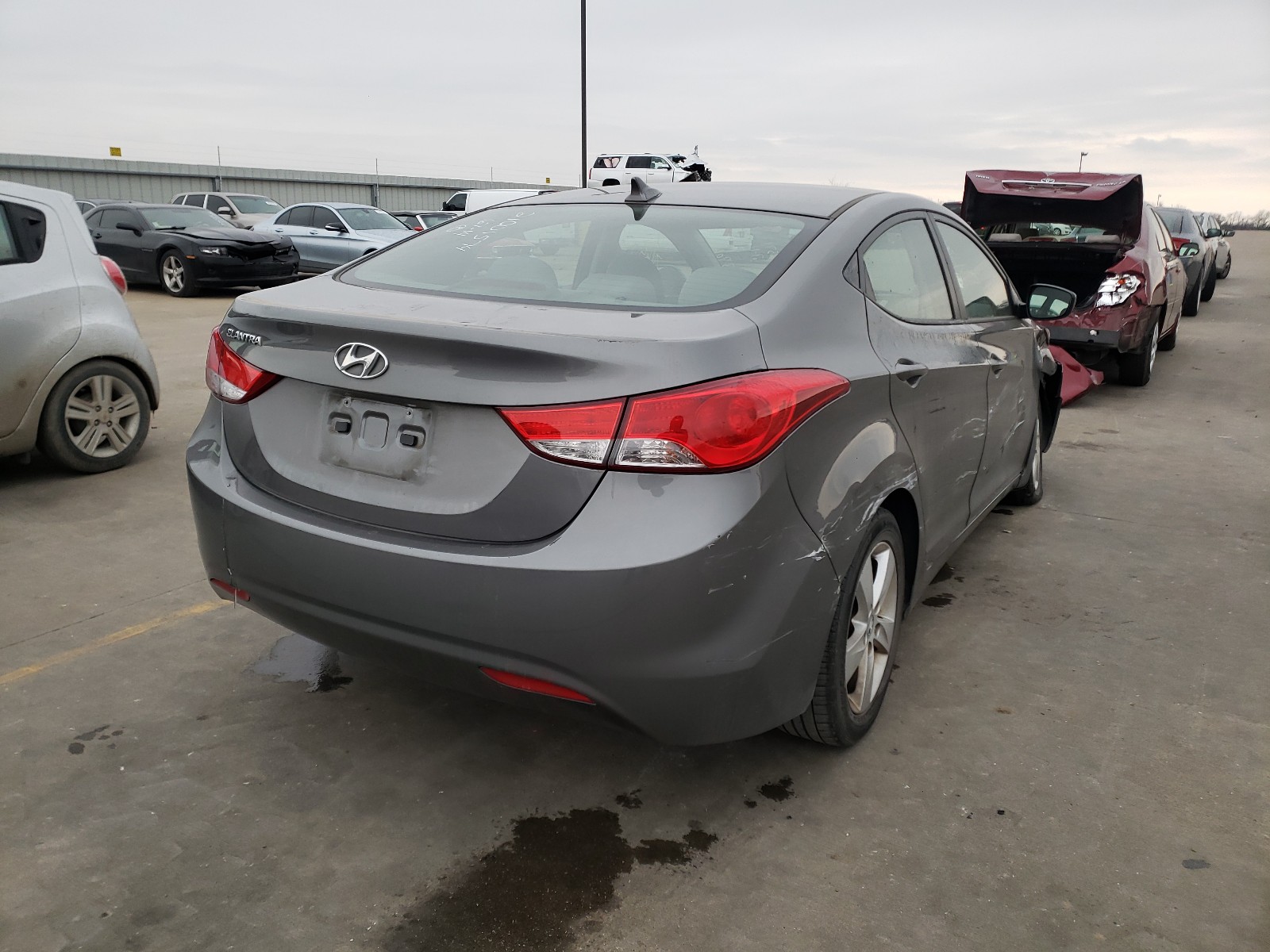 Photo 3 VIN: 5NPDH4AE2DH231647 - HYUNDAI ELANTRA GL 