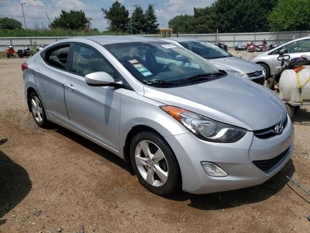 Photo 3 VIN: 5NPDH4AE2DH233415 - HYUNDAI ELANTRA 