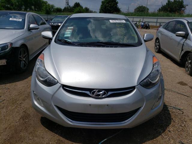 Photo 4 VIN: 5NPDH4AE2DH233415 - HYUNDAI ELANTRA 