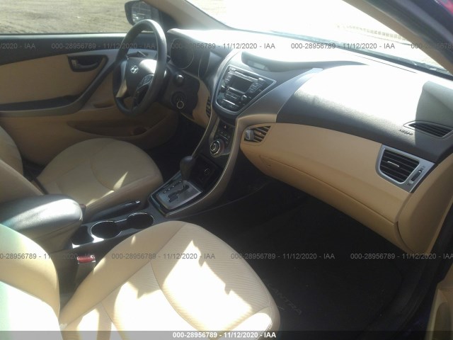 Photo 4 VIN: 5NPDH4AE2DH240638 - HYUNDAI ELANTRA 