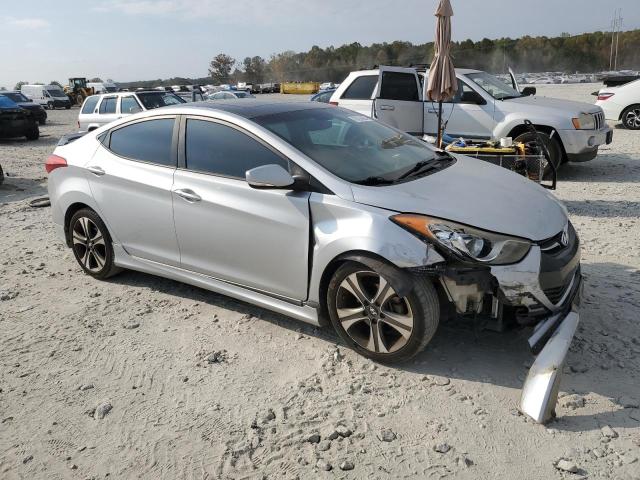 Photo 3 VIN: 5NPDH4AE2DH242969 - HYUNDAI ELANTRA GL 