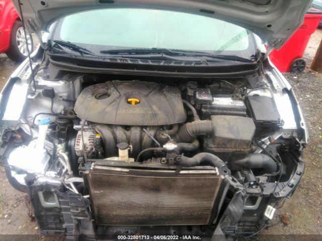 Photo 9 VIN: 5NPDH4AE2DH253213 - HYUNDAI ELANTRA 