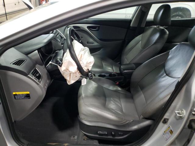 Photo 6 VIN: 5NPDH4AE2DH253857 - HYUNDAI ELANTRA 