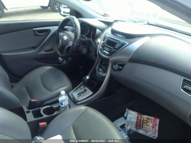 Photo 4 VIN: 5NPDH4AE2DH254037 - HYUNDAI ELANTRA 