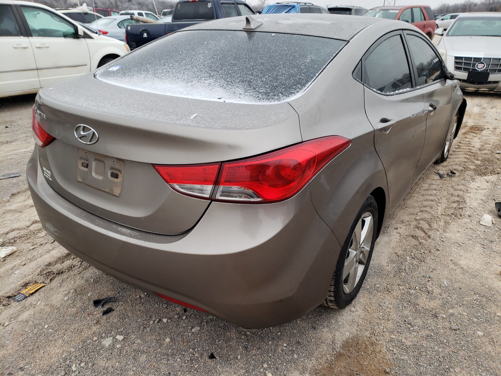 Photo 3 VIN: 5NPDH4AE2DH259674 - HYUNDAI ELANTRA GL 