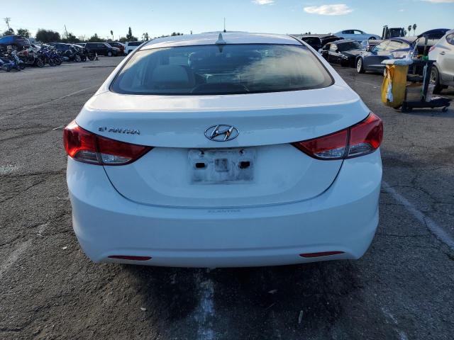 Photo 5 VIN: 5NPDH4AE2DH266124 - HYUNDAI ELANTRA 