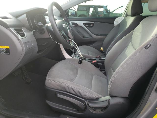 Photo 6 VIN: 5NPDH4AE2DH285532 - HYUNDAI ELANTRA 