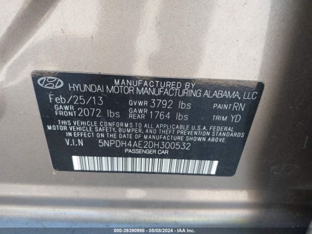 Photo 8 VIN: 5NPDH4AE2DH300532 - HYUNDAI ELANTRA 