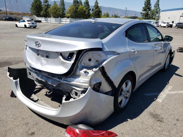 Photo 3 VIN: 5NPDH4AE2DH309327 - HYUNDAI ELANTRA GL 