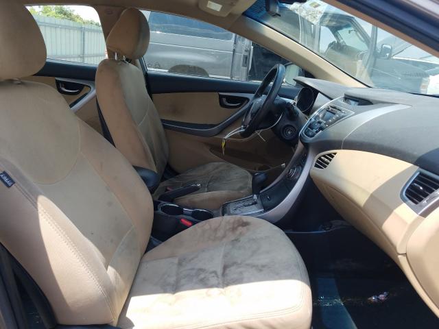 Photo 4 VIN: 5NPDH4AE2DH311899 - HYUNDAI ELANTRA GL 